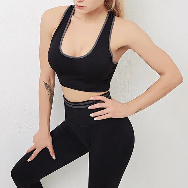 Backless Top & Booty Leggings