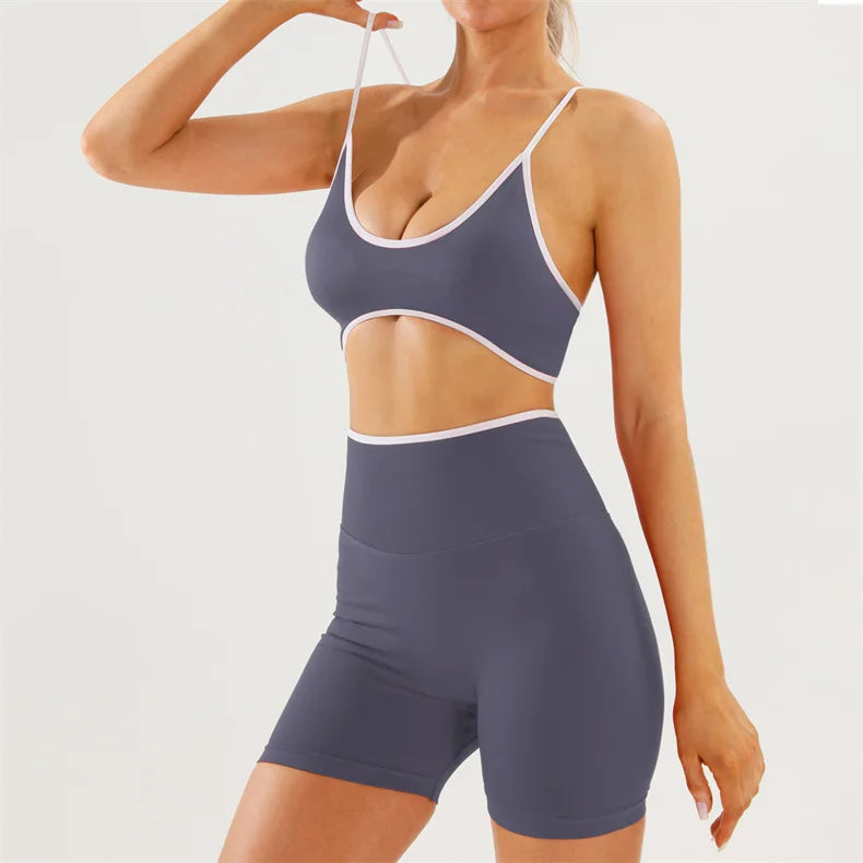 Seamless Gym Set