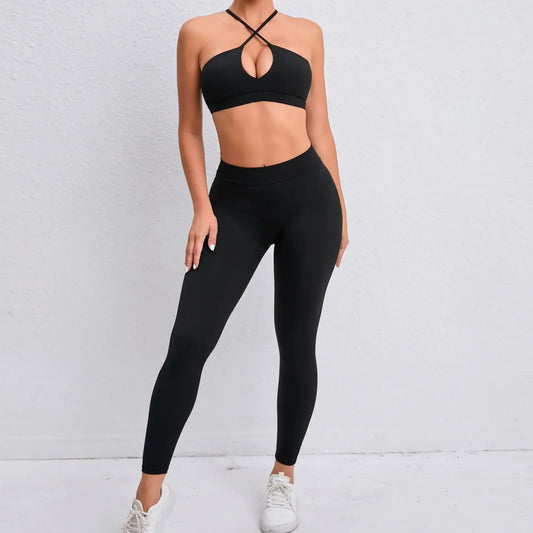 Seamless Yoga Set – Hip-Lifting Leggings & Cross Back Bra