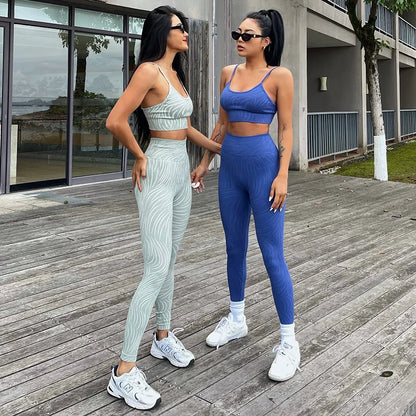 Wavy Pattern Yoga Set
