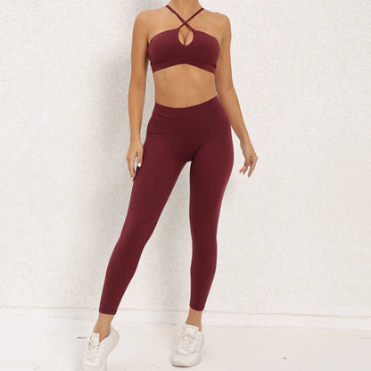 Seamless Yoga Set – Hip-Lifting Leggings & Cross Back Bra