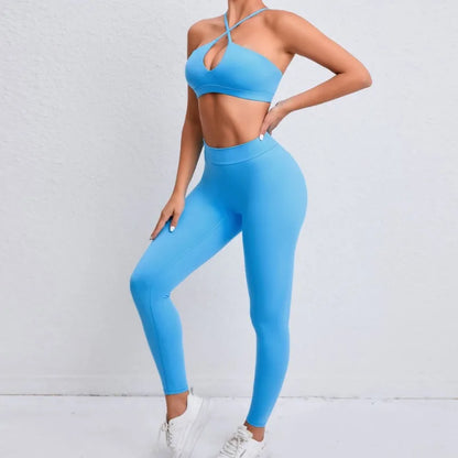 Seamless Yoga Set – Hip-Lifting Leggings & Cross Back Bra