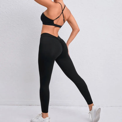 Seamless Yoga Set – Hip-Lifting Leggings & Cross Back Bra