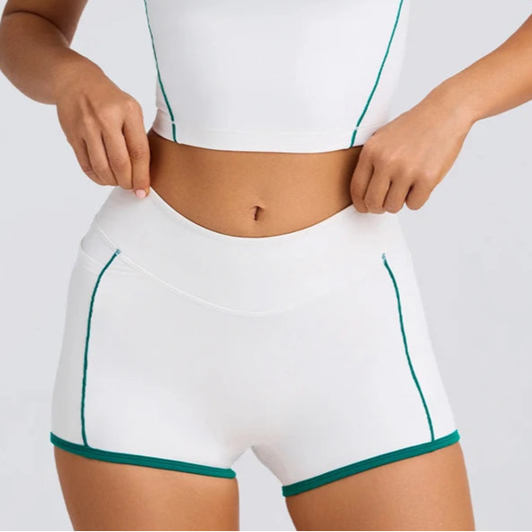 Performance Sports Shorts – Quick-Dry & Stretchy