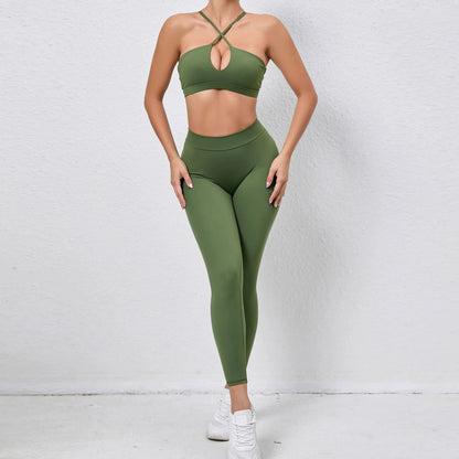 Seamless Yoga Set – Hip-Lifting Leggings & Cross Back Bra
