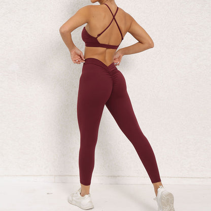 Seamless Yoga Set – Hip-Lifting Leggings & Cross Back Bra